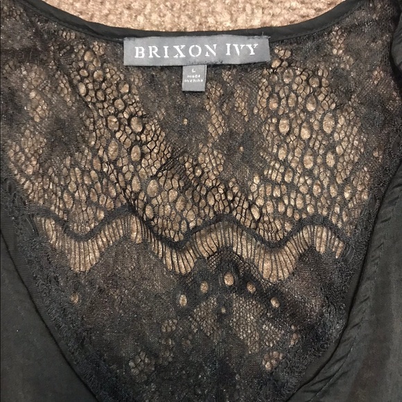 Black tank with Lace back - Picture 2 of 3